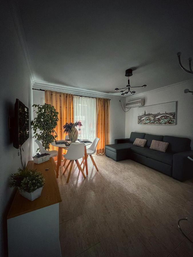 Ferienwohnung Loftriana Sevilla Exterior foto